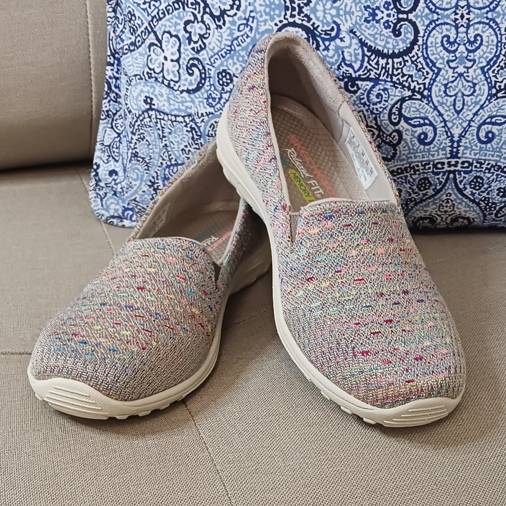 Skechers Relaxed Fit slip-on shoes taupe NWOT
